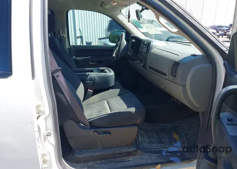 2011 Chevrolet Silverado 1500 Ls from USA, damaged, VIN 3GCPCREA8BG240052